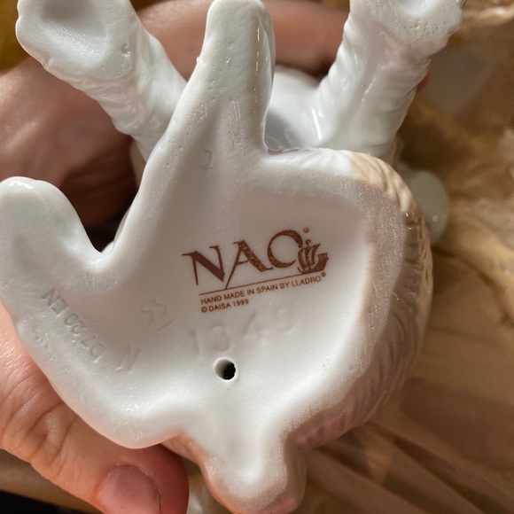 Llardo - Picture 2 of 2